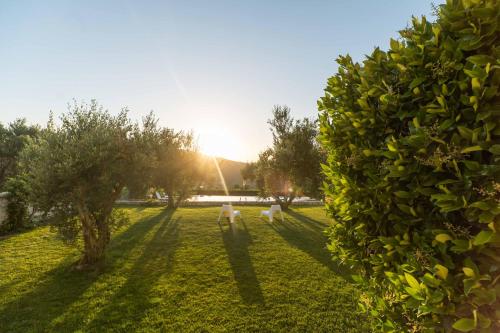 Κήπος έξω από το Rodanthi Villas