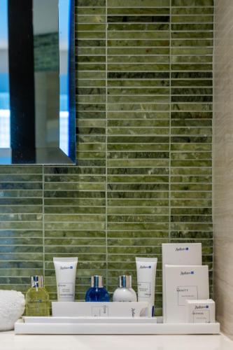 Un baño de Radisson Blu Hotel & Residence Nairobi Arboretum