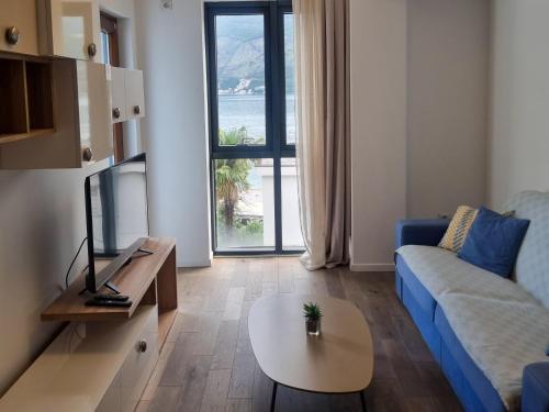 Μια τηλεόραση ή/και κέντρο ψυχαγωγίας στο Doxa M Apartments
