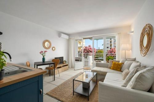 Sunlight Properties - La Plage - Juan Les Pins - 100m from the beach