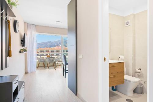 Nespecifikovaný výhled na hory nebo výhled na hory při pohledu z apartmánu