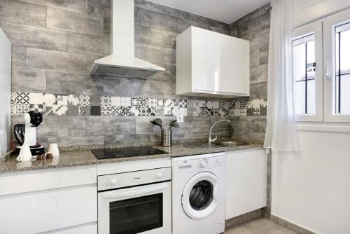 Η κουζίνα ή μικρή κουζίνα στο Apartamento Eleme I