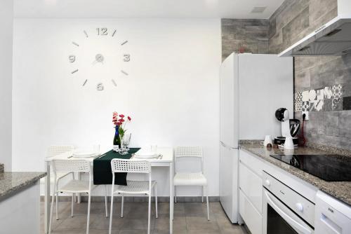 Η κουζίνα ή μικρή κουζίνα στο Apartamento Eleme I