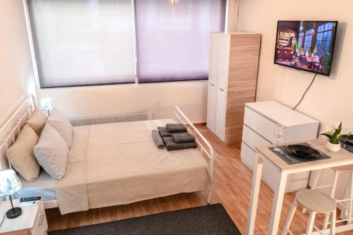 URbAN DELUXE APARTMENTS