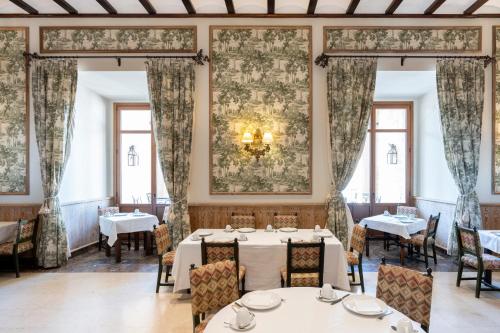 Posezení v ubytování Parador de Lerma