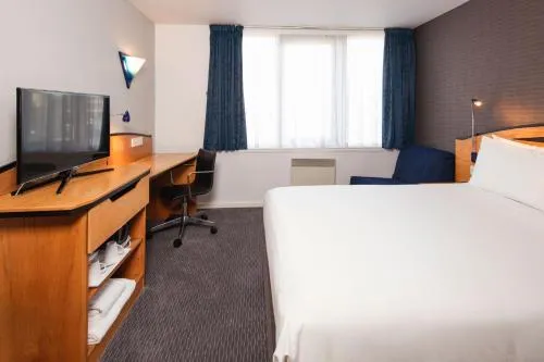 Holiday Inn Express Bristol City Centre by IHG photo 15