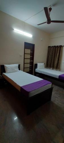 Global Comforts Luxury Rooms – Photos 2