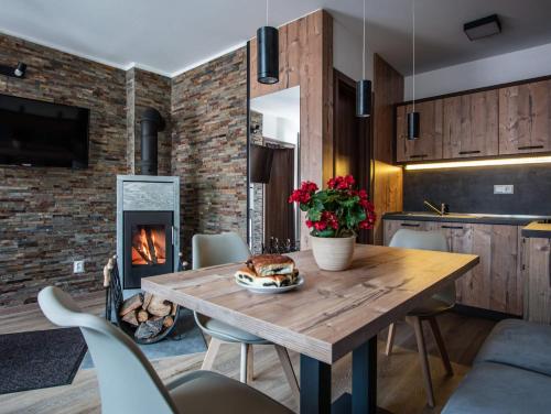 Kuchyň nebo kuchyňský kout v ubytování Tatrahouse sk Apartment Family