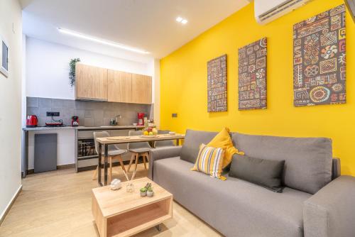Kuchyň nebo kuchyňský kout v ubytování Luxury SeaSide Suites
