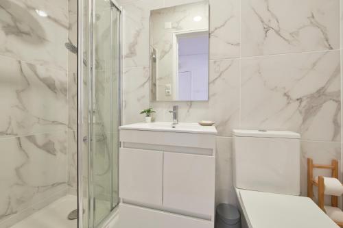 Sunset Bay View, Renovated Apt, By TimeCooler