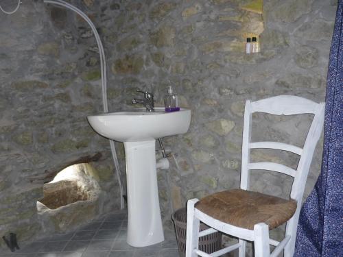 Gallery image of Micro-Cottage in pietra La Ratatouille in Dego