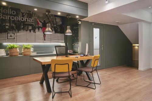 Tres Torres Atiram Hotel Image