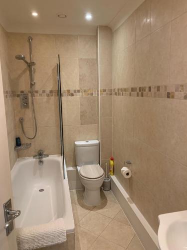 Ένα μπάνιο στο The Cottage Hankerton Priory