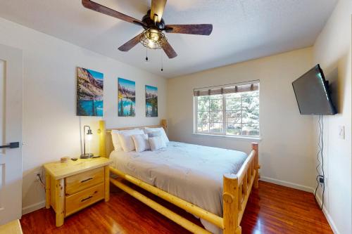 Gallery image of Crazy Horse Hideaway in Edwards