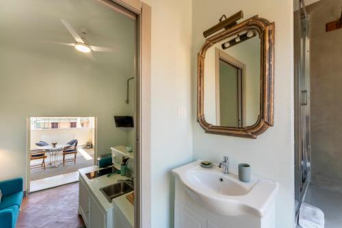 La Loggia Loves Apartment