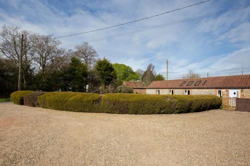 Bolt Hole – Photos 2