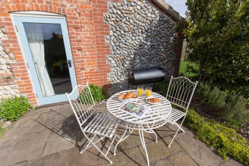 Garden Cottage – Photos 3