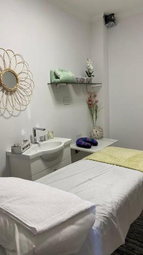 Cama o camas de una habitación en Apart IMEB spa & wellness