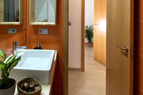 Taima Flats 4