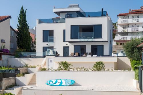Villa Julian with a heated pool