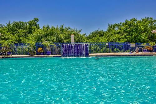 Gallery image of 3 Bedroom 2 Bath Oceanwalk Condo With Estuary Views in New Smyrna Beach