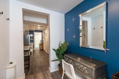 254 Charming 2-bdrm Apt, Perfect Central Location – Photos 3