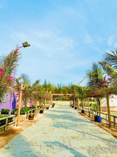 Zahrada ubytování Suly's Village Phan Thiết