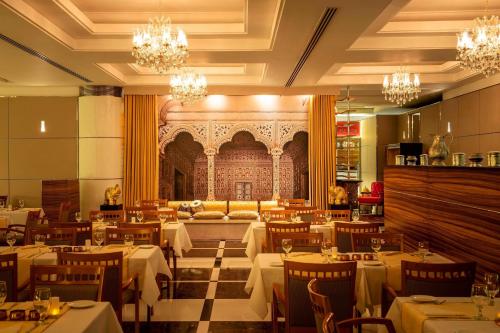Restaurace v ubytování Four Points by Sheraton Bur Dubai