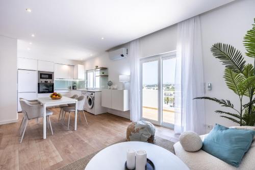 City Centre Ocean View Apartment