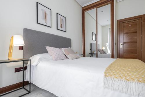Postel nebo postele na pokoji v ubytování Brand new one bedroom apartment located in Chueca