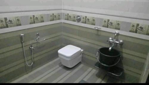 Koupelna v ubytování Haveli Holiday Homestay by StayApart