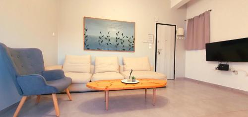 Acropolis View Apartment in the Heart of Monastiraki