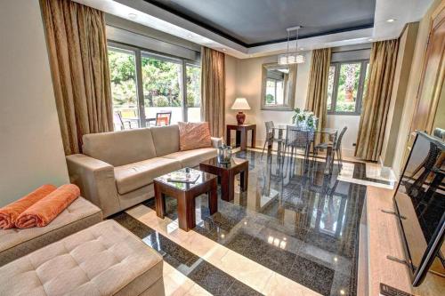 ArtPlatinum SUITES&APARTMENTS photo 28