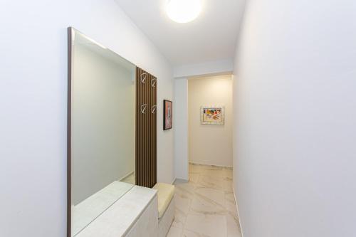 Luxury Villa 2 - Image 6
