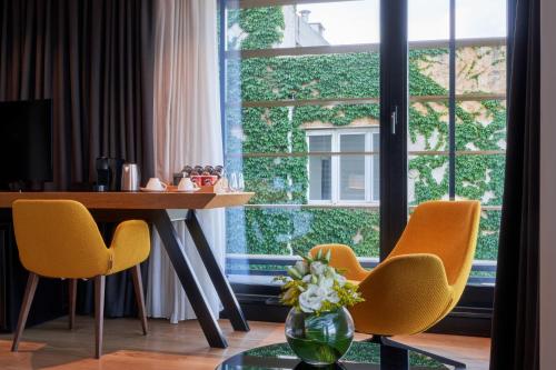 Posezení v ubytování Metropolitan Hotels Bosphorus - Special Category