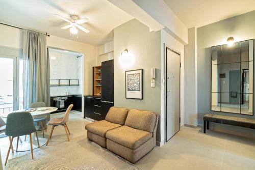 Chic Retreat 2BD 2 Bathrooms