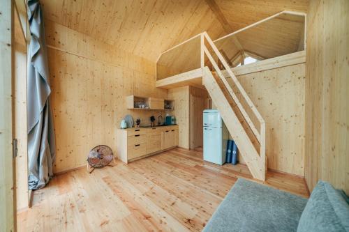 Una cocina o cocineta en Eco Lodges Millstätter See