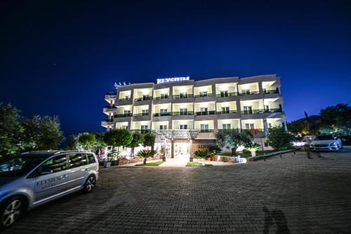 Imagen de la galería de Elysium Hotel, en Dhërmi