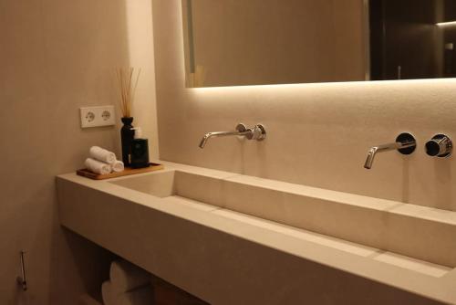 AP Amar Deluxe Old Town Marbella