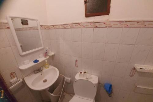 Koupelna v ubytování appartement au centre de Tanger Nejma