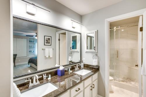 a bathroom with two sinks and a shower at Modern Townhome about 4 Miles to Beaver Creek Resort! in Avon