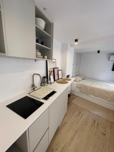 Studio Saint Luke - Old Town Split, 2 min from RIVA