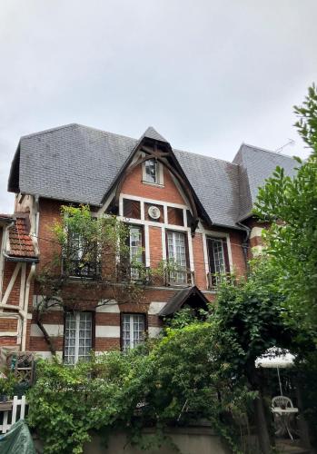 Chez Hélène, calme et verdure au centre historique