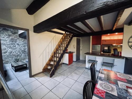 appartement duplex a deux pas du port