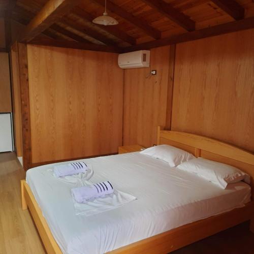 Fotografie z fotogalerie ubytování Irini's Guesthouse v destinaci Qëparo