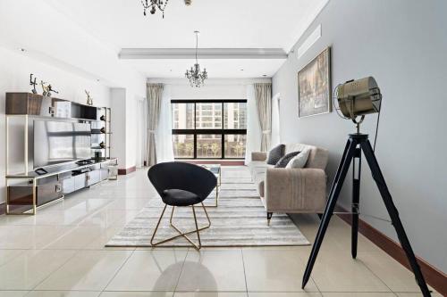 StoneTree – Golden Mile 5 2BR – Beach Access