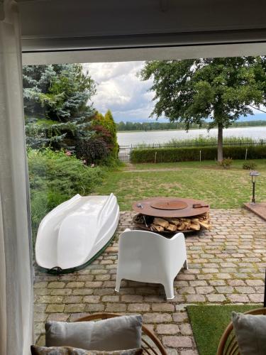 Fotografie z fotogalerie ubytování Mazurska Villa Deluxe w Pasymiu z prywatnym pomostem na jezioro Kalwa i łodzią na wyłączność Najwyższe Premium w Osada Zamkowa v destinaci Pasym