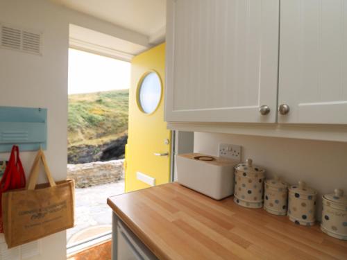 Kerbenetty Harbour Cottage – Photos 4