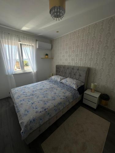 Bellevue Apartment