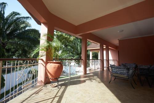 The Inn Apartments
